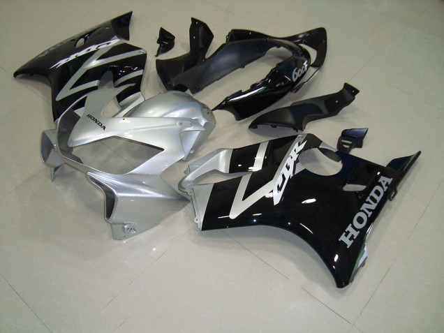 CBR 600 F4i 04-07 Motorrad Verkleidungen - Schwarz Silber