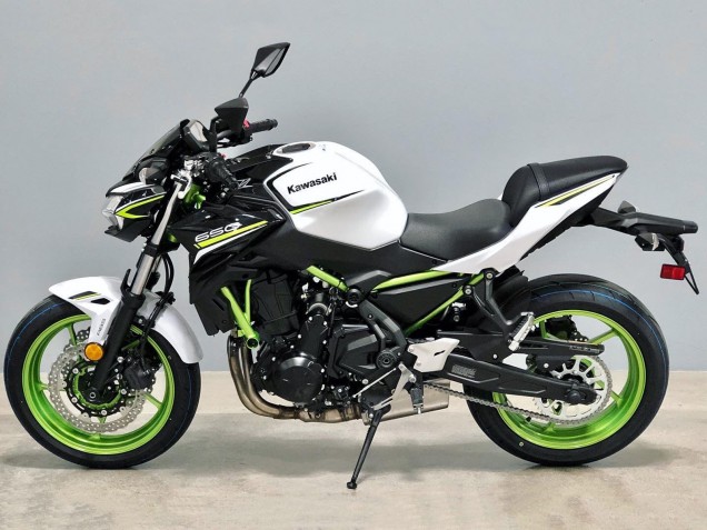 Kawasaki Ninja Z650 Motorrad Verkleidung 2020-2023 - Weiss Schwarz Grun