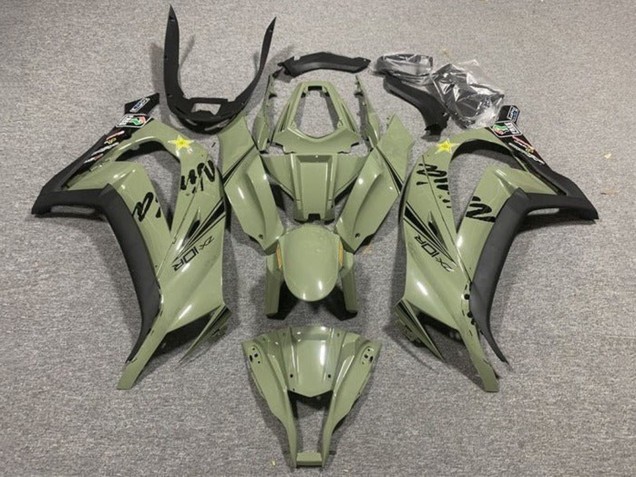 Kawasaki ZX10R Motorrad Verkleidung 2011-2015 - Dunkel Armee Grun Schwarz Gelb Stern