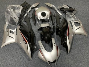 Yamaha YZF R3/R25 Motorrad Verkleidung 2019-2021 - HellGold Glanzendes Schwarz